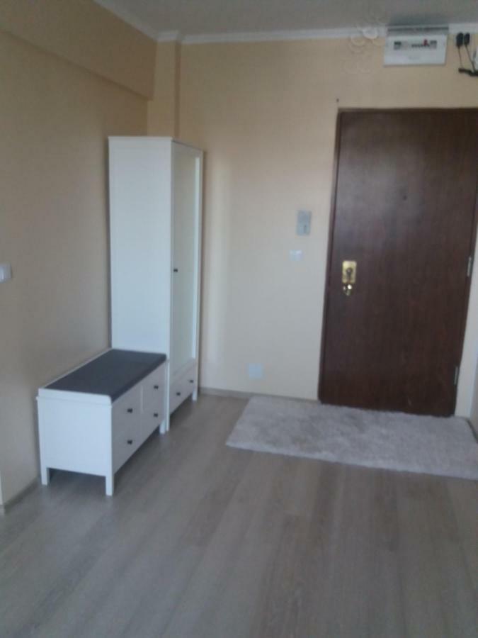 Juli'S Apartment Oradea Exterior photo