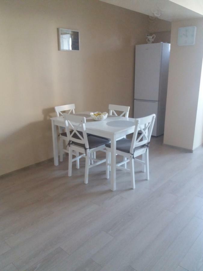 Juli'S Apartment Oradea Exterior photo